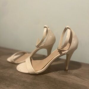 Mix No. 6 Nude Peep Toe heels